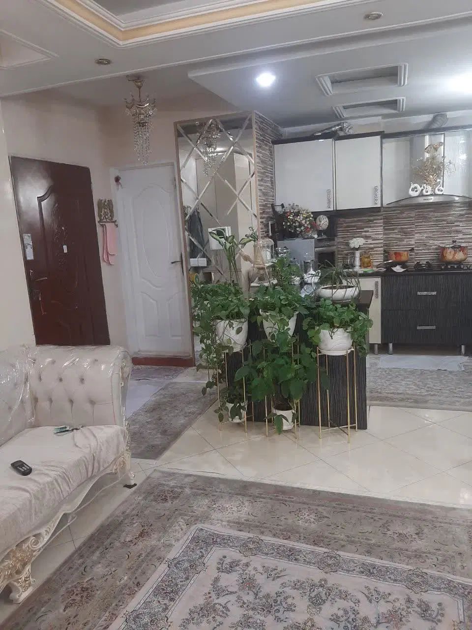 رهن آپارتمان ۸۵ متری ۲ خوابه رو به روی خاوران|اجارهٔ آپارتمان|تهران, هاشم‌آباد|دیوار