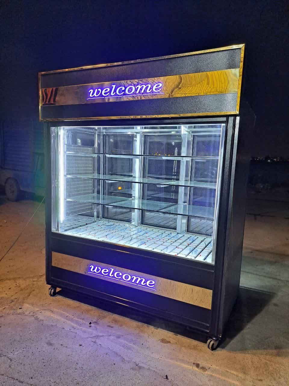 یخچال ایستاده کبابی دو متری|فروشگاه و مغازه|قم, شهرک امام حسین|دیوار