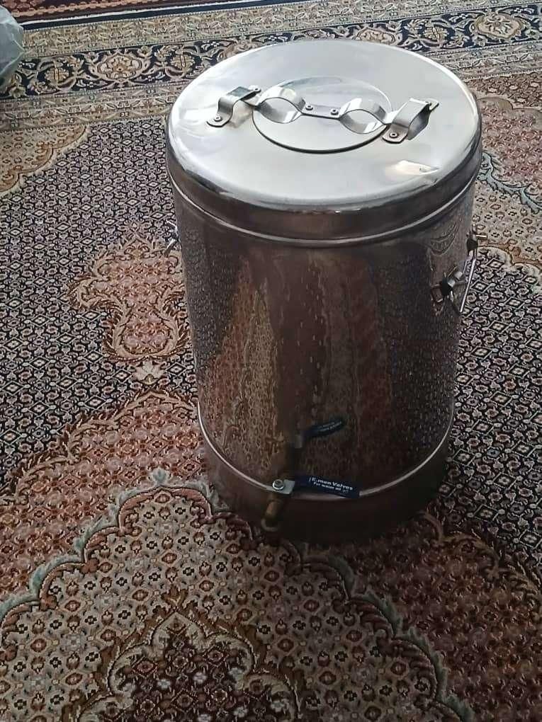فلاسک چای مجلسی یا برای دکه های چای فروشی|سماور، چای‌ساز، قهوه‌ساز|پرند, فاز ۴|دیوار