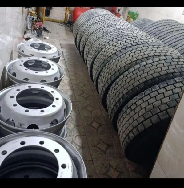 دارای 10حلقه لاستیک رینگ 22.5معاوضه رینگ لاستیک24|قطعات یدکی و لوازم جانبی|شیراز, احمدآباد|دیوار