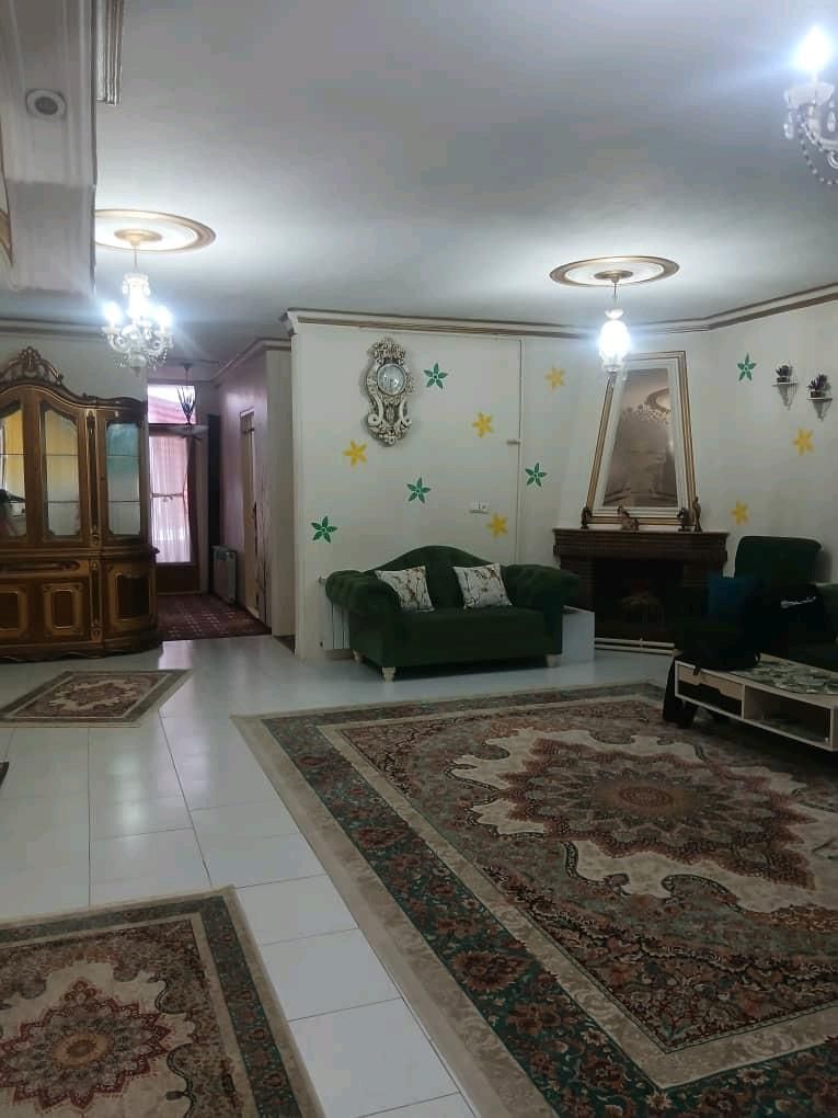 تکواحد ۱۱۳ متری محدوده مطهری نزدیک خ اصلی|فروش آپارتمان|بندر انزلی, شاکوچه|دیوار