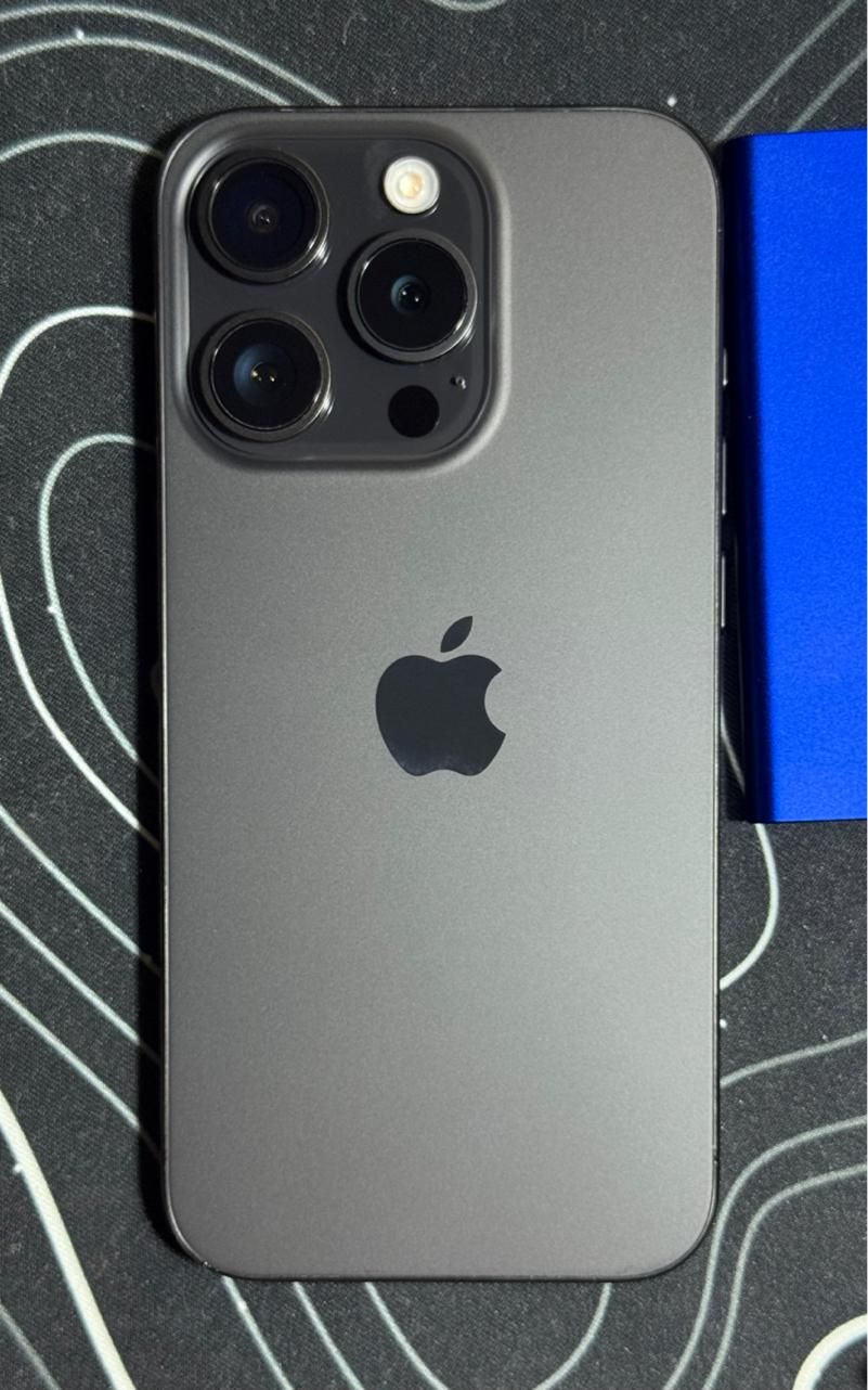 اپل iPhone 15 Pro با حافظهٔ ۲۵۶ بسیار نو|موبایل|اصفهان, مرداویج|دیوار