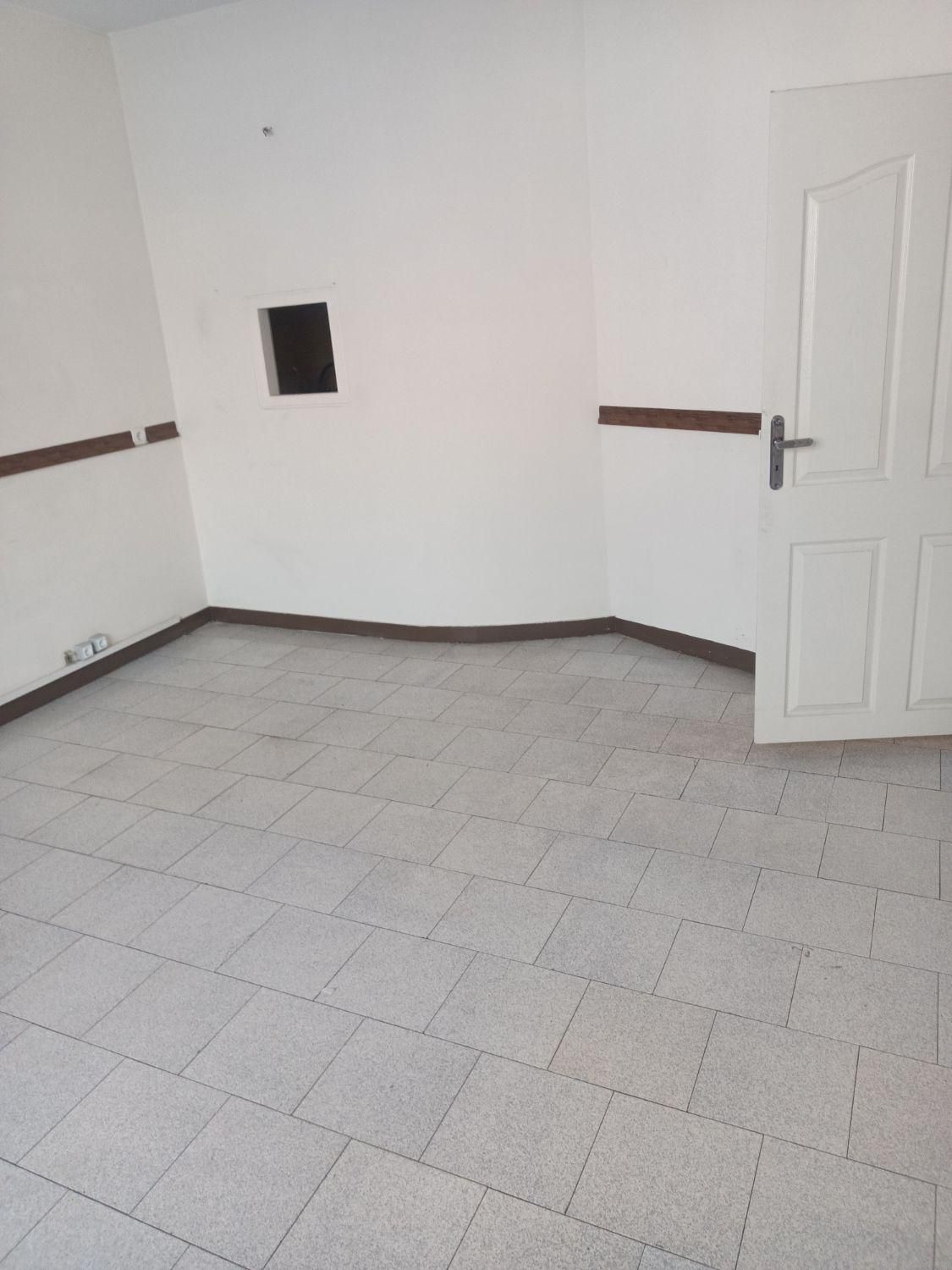 ۱۰۰متر آپارتمان در بر فرجام رهن و اجاره|اجارهٔ آپارتمان|تهران, علم و صنعت|دیوار