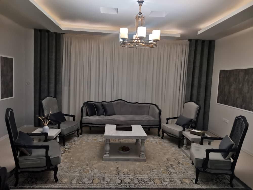 فرانسوی کویین کلاسیک|مبلمان خانگی و میز عسلی|مشهد, خواجه ربیع|دیوار