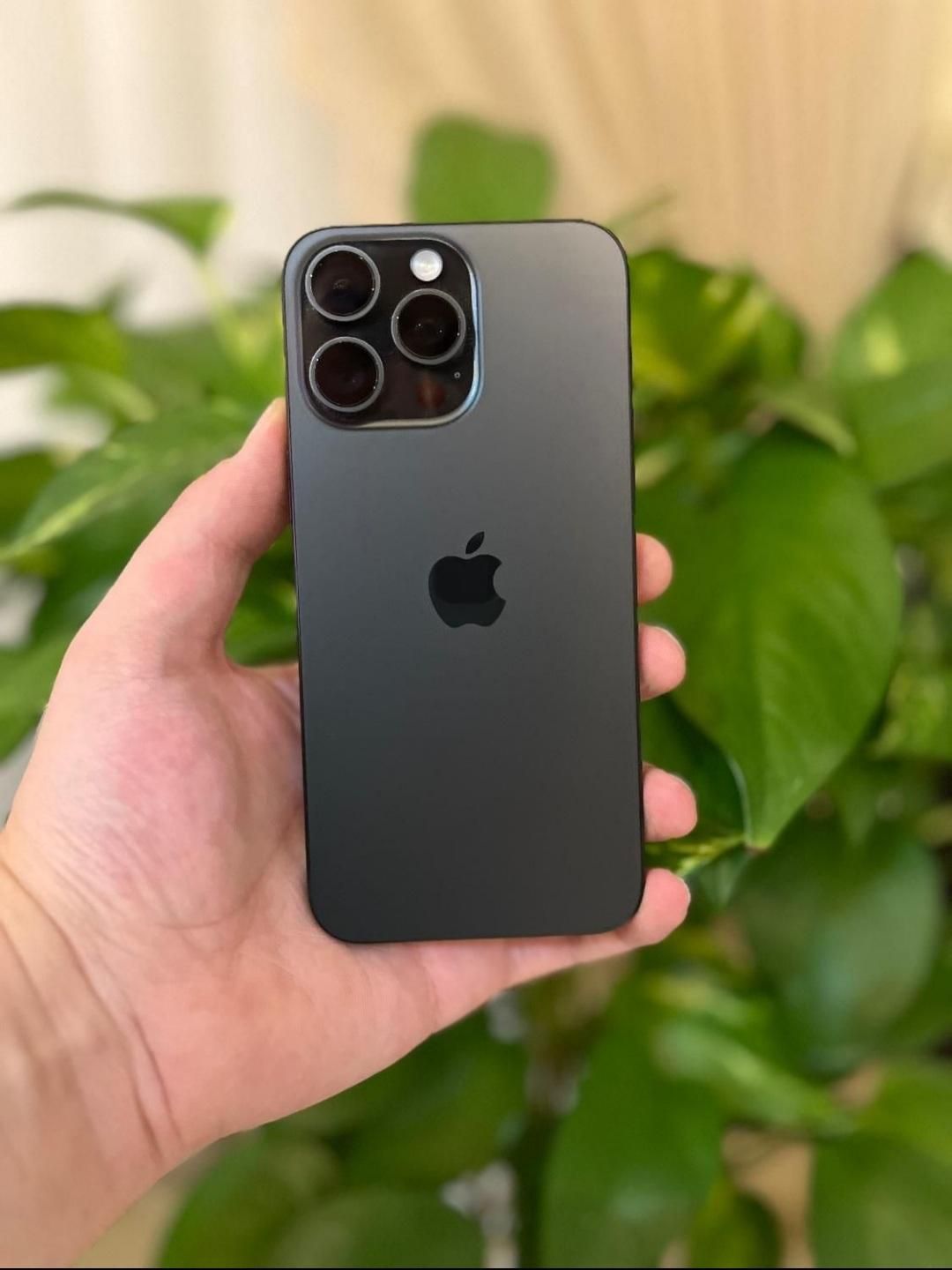 اپل iPhone 15 Pro Max با حافظهٔ ۲۵۶ گیگابایت|موبایل|نیشابور, کوی فرهنگیان|دیوار