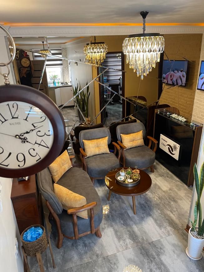 استخدام همکار خانم در کلینیک طب سوزنی و زیبایی|استخدام درمانی، زیبایی، بهداشتی|تهران, تهرانپارس غربی|دیوار