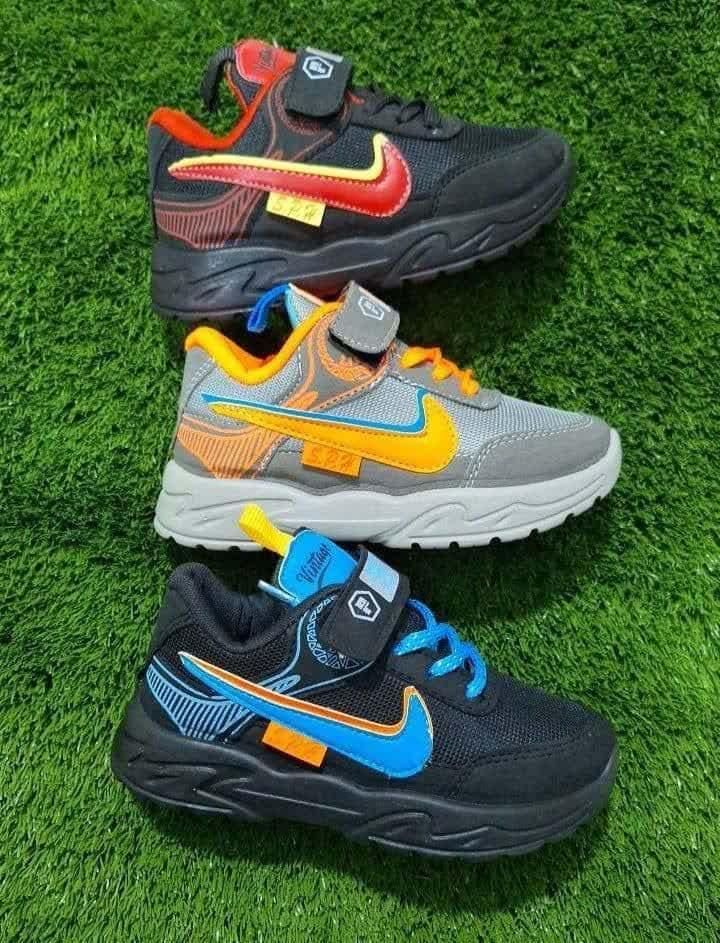 کتونی بچگانه مدل نایکی nike سایز 31 تا 35 دورنگ|کفش و لباس بچه|اراک, |دیوار