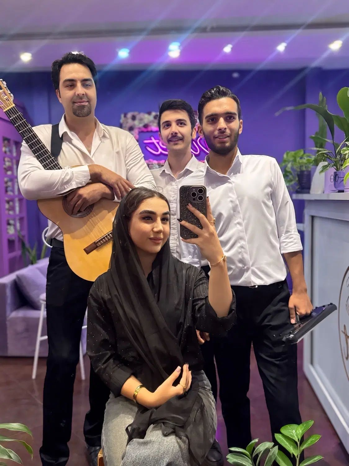 سوپرایز تولد/سالگرد ازدواج/اجرای زنده|خدمات پذیرایی، مراسم|مشهد, وکیل‌آباد|دیوار