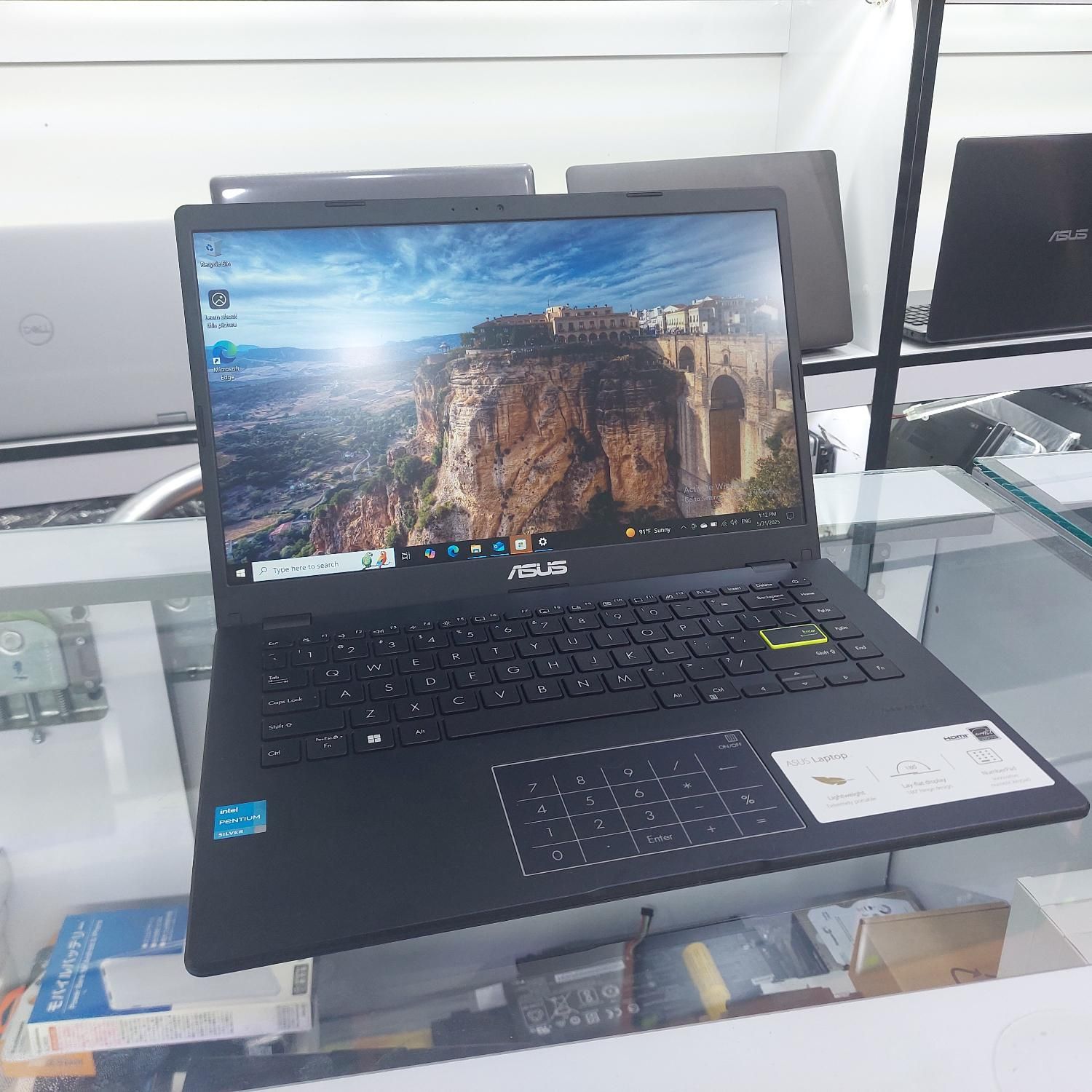 لپ تاپ Asus|رایانه همراه|شیراز, ملاصدرا|دیوار