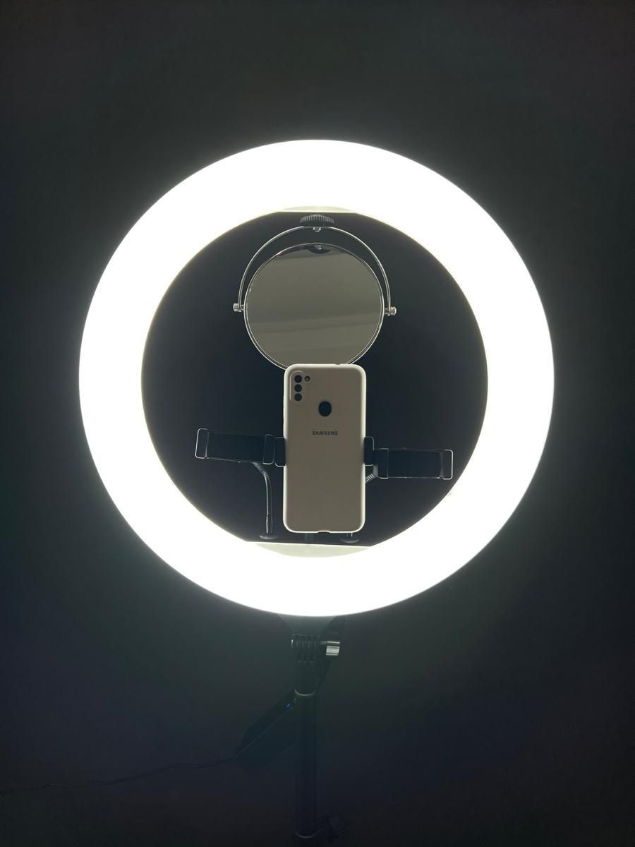 رینگ لایت سیرا قطر۵۲ بایکسال گارانتی|دوربین عکاسی و فیلم‌برداری|مشهد, امام خمینی|دیوار