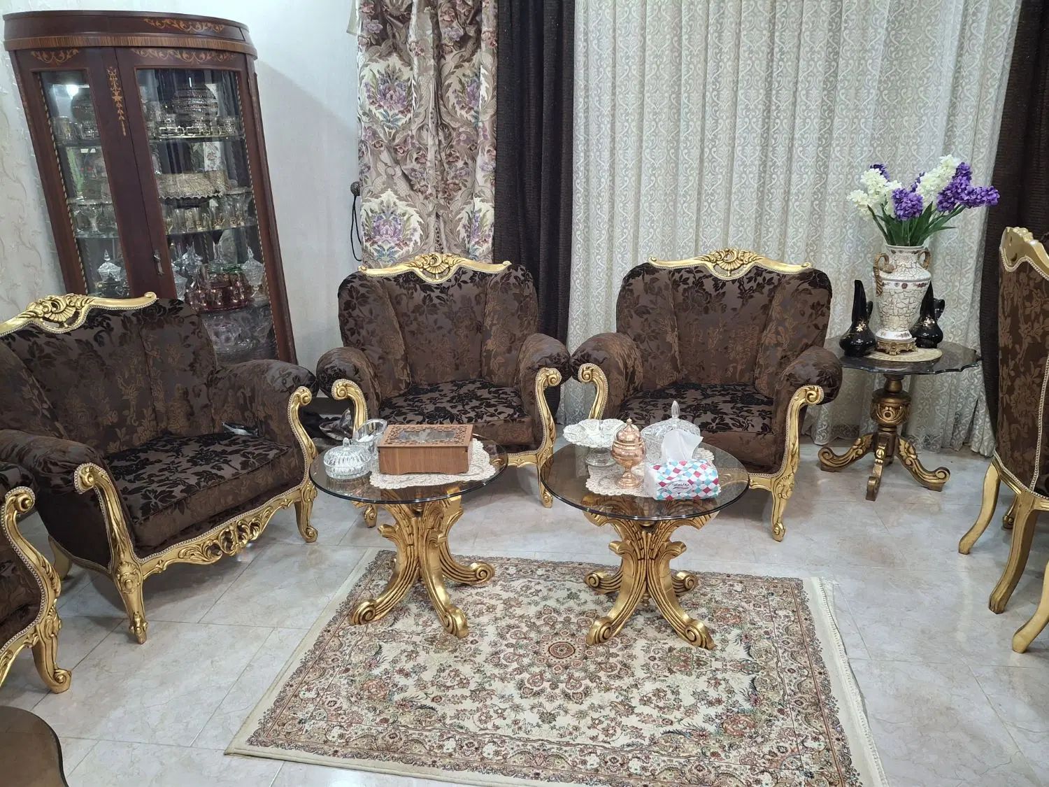 مبلمان و میز ناهارخوری|مبلمان خانگی و میز عسلی|رشت, جهاد|دیوار
