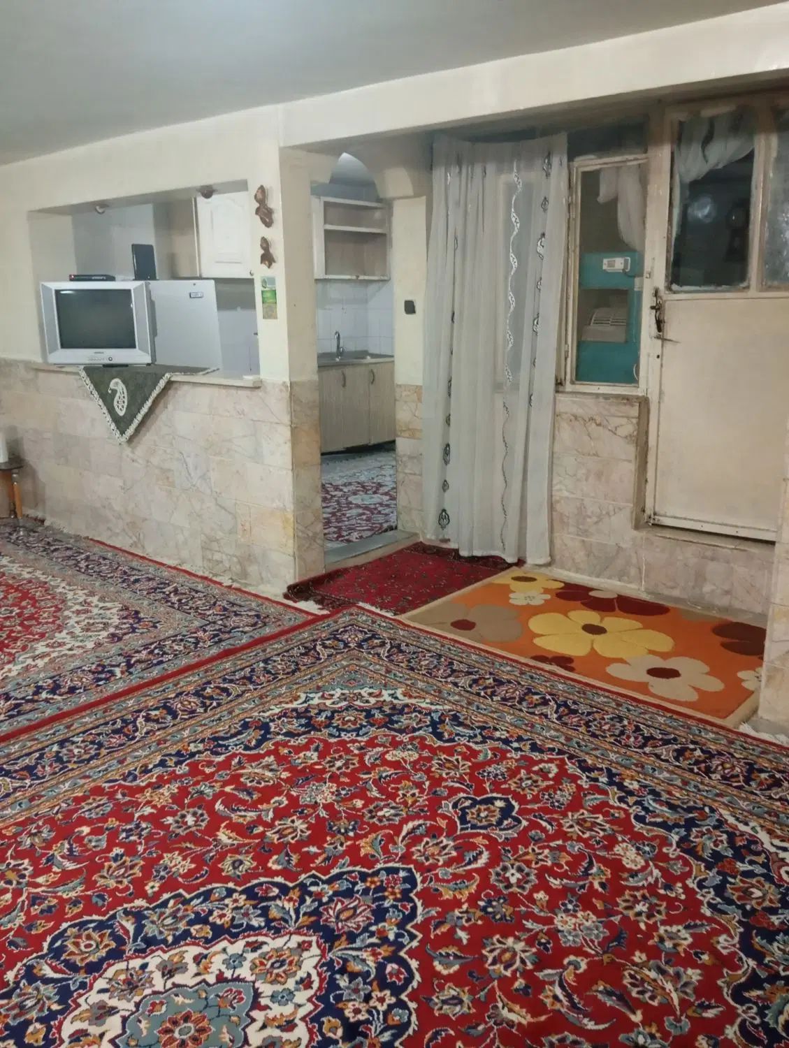 اجاره سوئیت نزدیک حرم|اجارهٔ کوتاه‌مدت آپارتمان و سوئیت|مشهد, سجادیه|دیوار