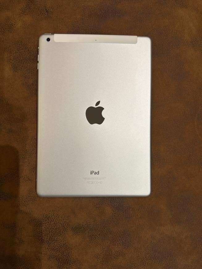 Ipad Air 1 32g cellular  آیپد ایر ۱ سلولار ۳۲گیگ|تبلت|تهران, سعادت‌آباد|دیوار