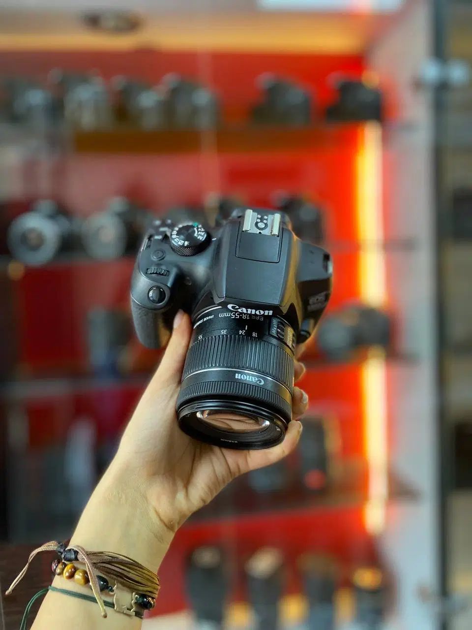 دوربین canon 1300d 18-55|دوربین عکاسی و فیلم‌برداری|تهران, بازار|دیوار