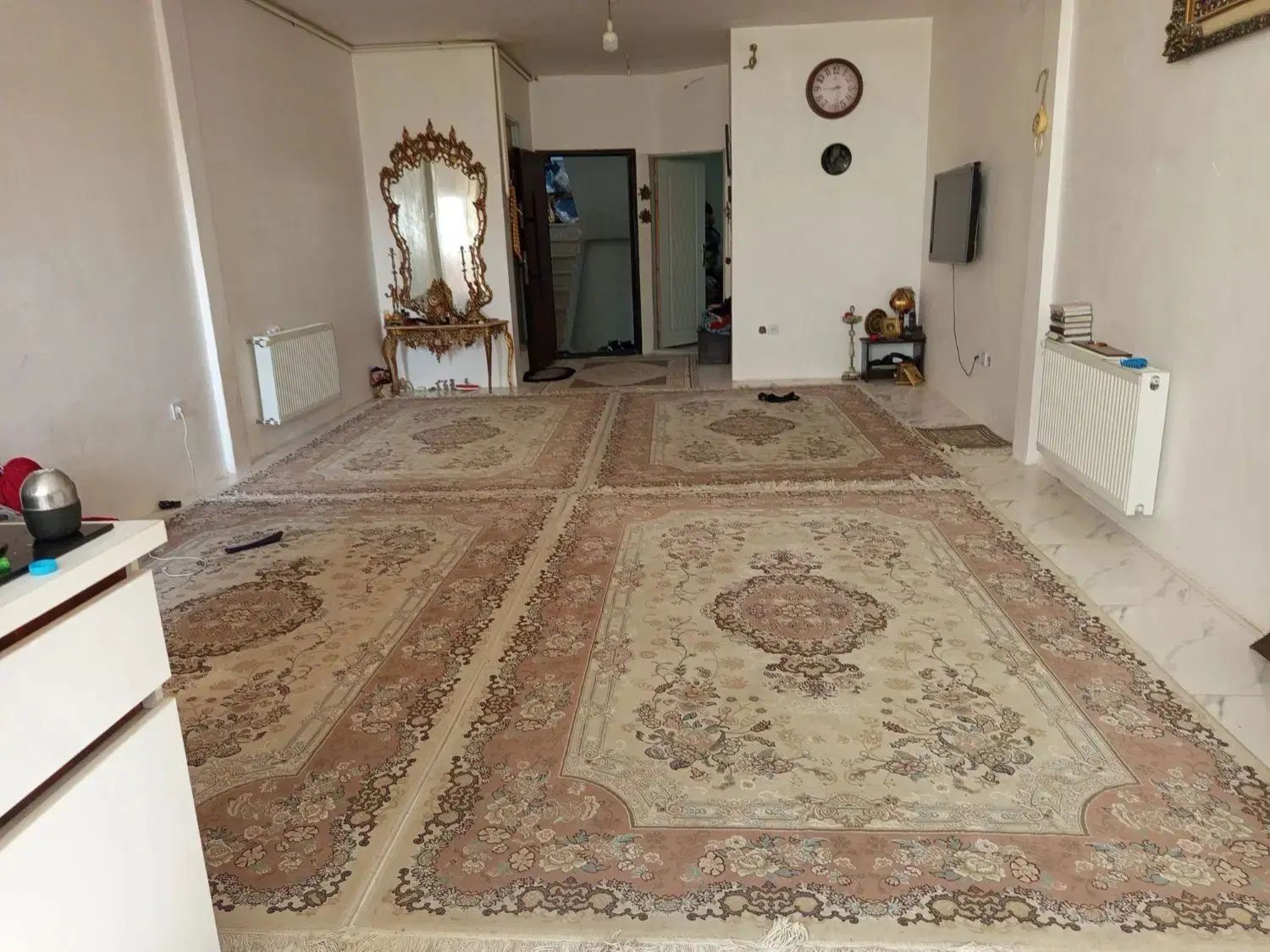 خونه آپارتمانی طبقه ی چهارم|فروش آپارتمان|کرج, آق تپه|دیوار