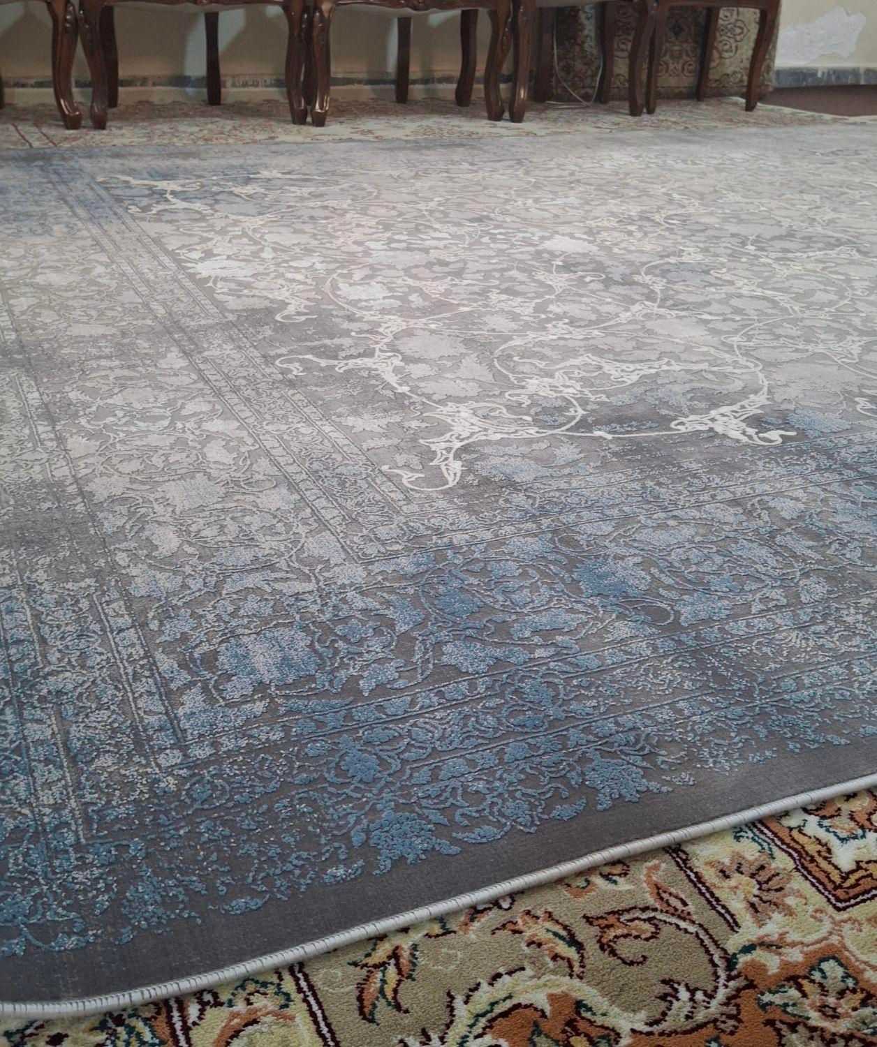 ۴ تخته فرش ۹ متری طرح وینتج پلمپ شده گلبرجسته|فرش|خاوران, |دیوار