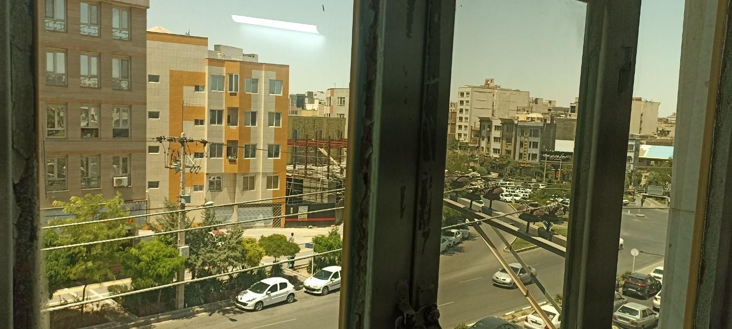 ۸۰ متری نبش چهارراه صیاد مناسب اداری|فروش دفتر کار، اتاق اداری، مطب|مشهد, هفت تیر (آب و برق)|دیوار