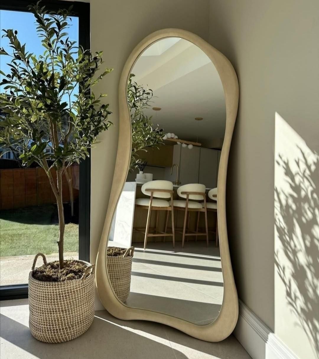 آینه فریم دار چوبی دفرمه راش کد38|آینه|ارومیه, |دیوار