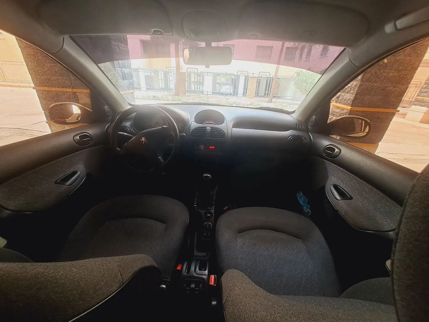 206 مدل 89  V8 SD|خودرو سواری و وانت|اصفهان, بهارستان|دیوار