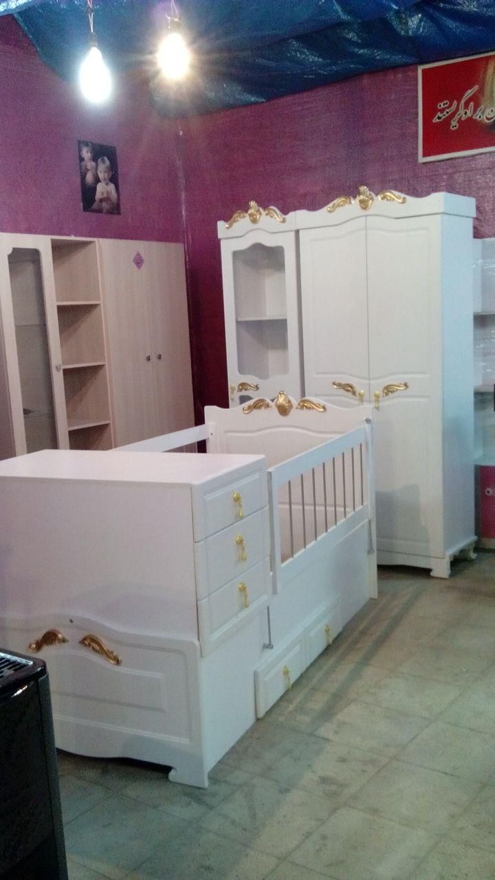 تعمیرات انواع کارهای چوبی در منزل|خدمات پیشه و مهارت|قم, هنرستان|دیوار