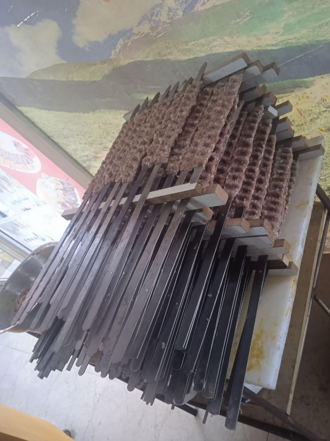 غذاخوری فریادی|خوردنی و آشامیدنی|سراب, |دیوار