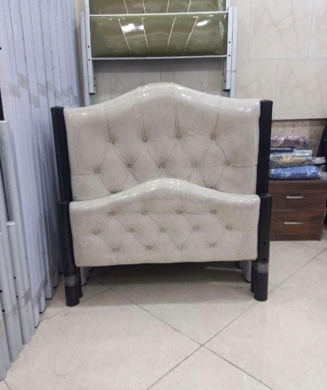 تخت خواب یک نفره حاجی پور(تختخواب۱یکنفره)تشک باربی|تخت و سرویس خواب|مشهد, حسین‌آباد|دیوار