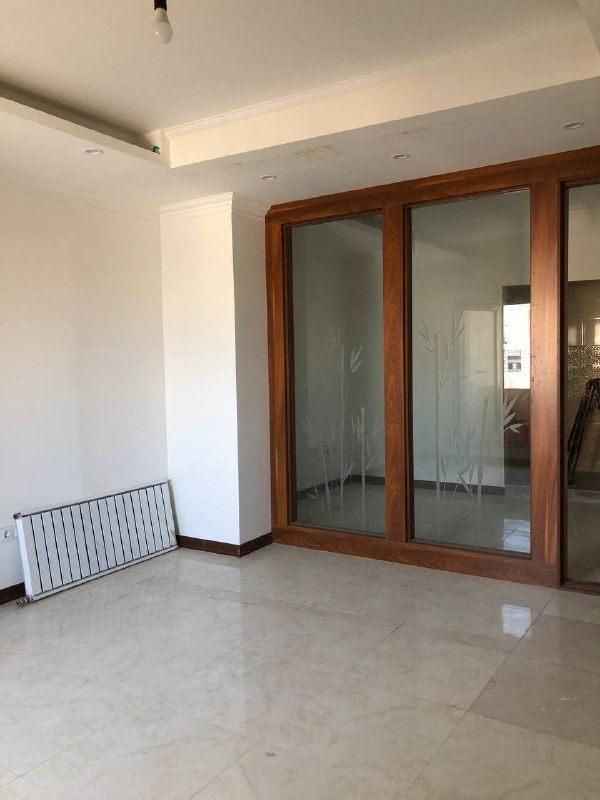 فروش یک واحد اداری نو ساز تزیین شده با چوب|فروش دفتر کار، اتاق اداری، مطب|بابل, |دیوار