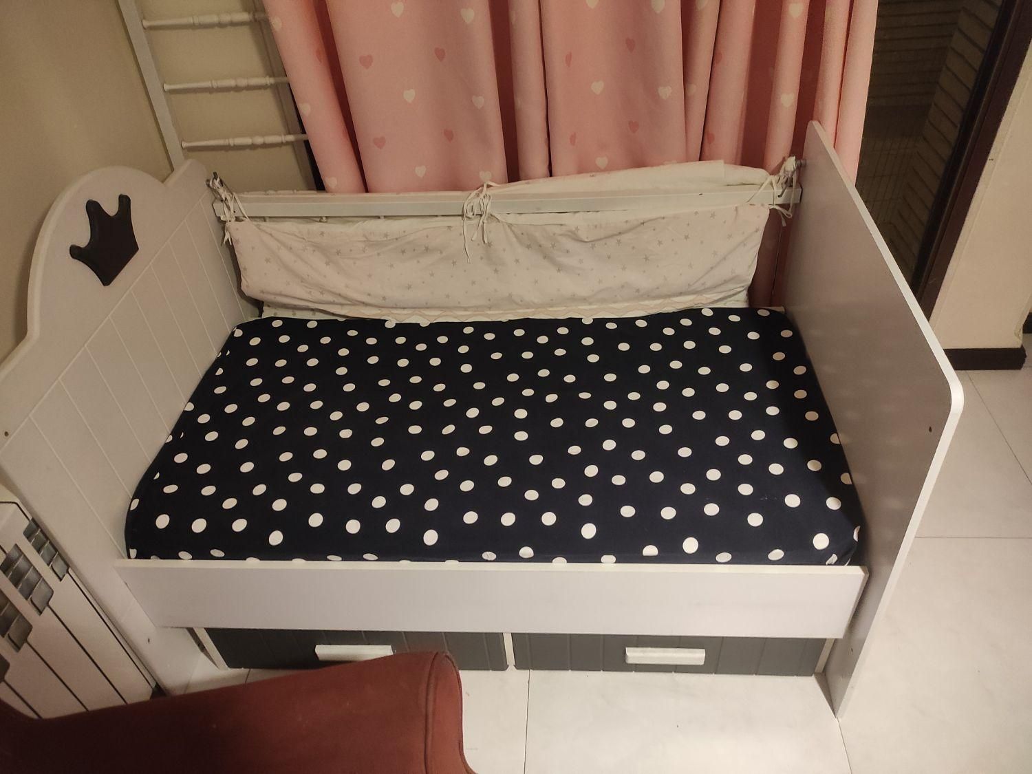 تخت کودک با قابلیت ننویی|تخت و صندلی بچه|تهران, چیذر|دیوار