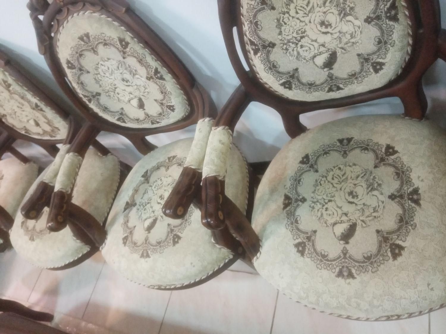 مبلمان ۹نفره|مبلمان خانگی و میز عسلی|اصفهان, دستگرده|دیوار