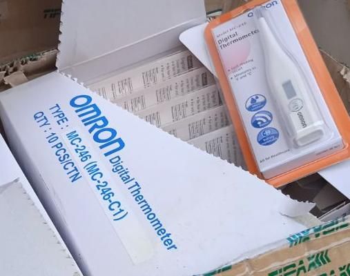 تب سنج دیجیتالی OMRON|آرایشی، بهداشتی، درمانی|قم, نیروگاه|دیوار