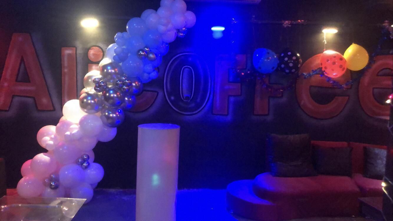 سالن علی کافه برای جشن تولد ۷ ساعت ۹۵۰تومن|خدمات پذیرایی، مراسم|رشت, نیروی دریایی|دیوار