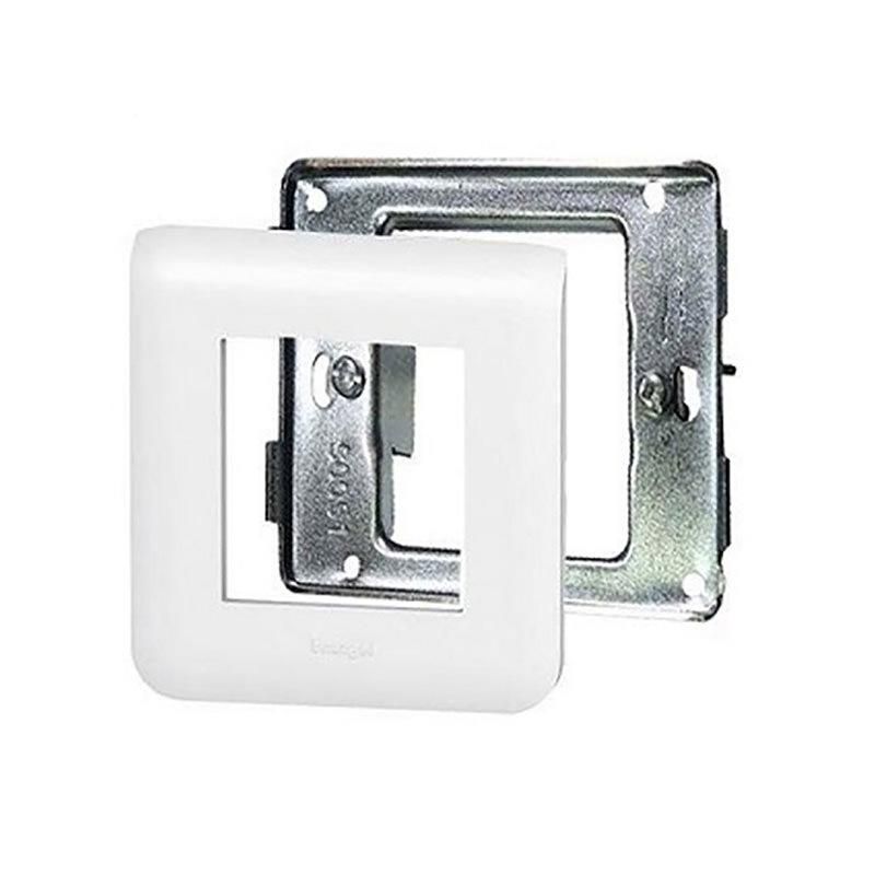 کادر و حلقه چنگکی و پیچی لگراند Legrand (اورجینال)|مصالح و تجهیزات ساختمان|تهران, امیرآباد|دیوار