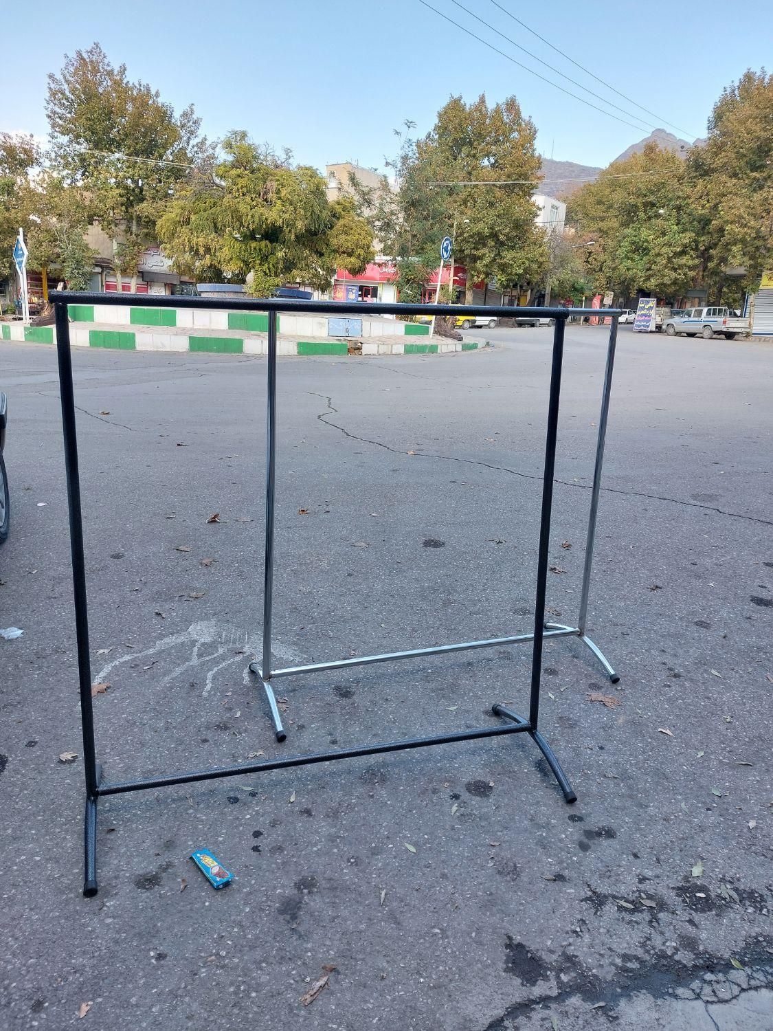 رگال در سایز بندی و جنس کروم و چکشی|فروشگاه و مغازه|خرمآباد, |دیوار