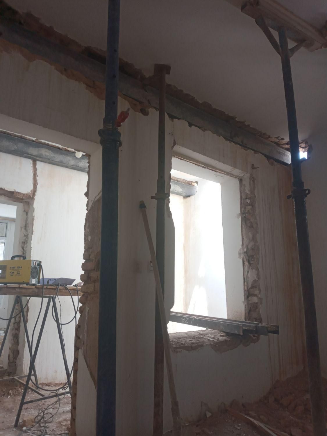 تخریب نوسازی وبازسازی پیمانکاری بنایی و سیمانکاری|خدمات پیشه و مهارت|سنندج, |دیوار