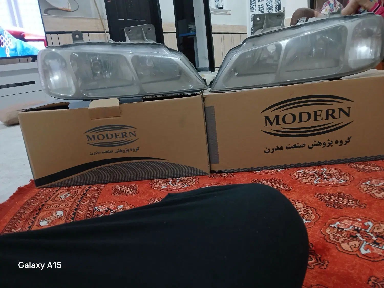 باسلام ۲عدد چراغ پژو پارس فابریک برایه فروش دارم|قطعات یدکی و لوازم جانبی|شوش, |دیوار