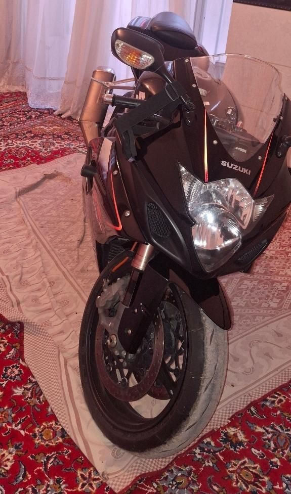 GSX R1000 تمام فابریک|موتورسیکلت|کرمان, |دیوار