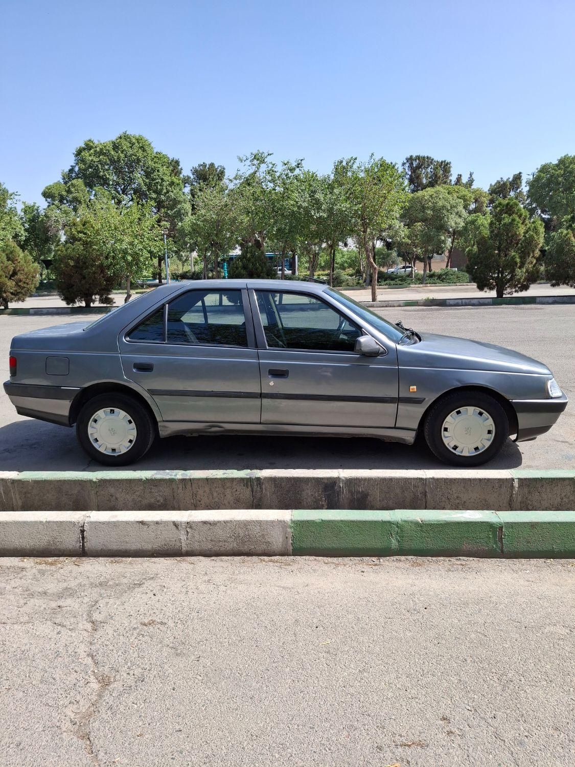 پژو 405 جی ال ایکس (GLX)، مدل ۱۳۸۸|خودرو سواری و وانت|تهران, صالح‌آباد شرقی|دیوار