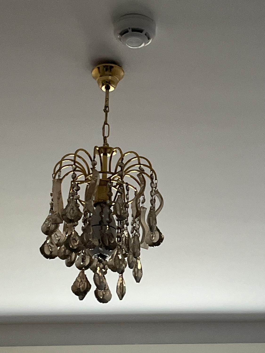 لوستر طلایی با سنگ کریستالی|لوستر و چراغ آویز|اردبیل, |دیوار