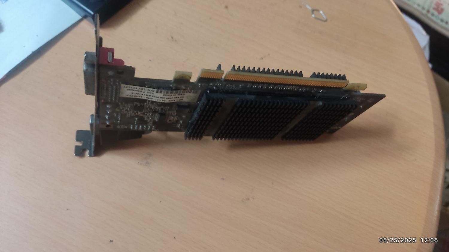گرافیک یک گیگ ddr2 ATI radeon HD 4350 64bit|قطعات و لوازم جانبی رایانه|تهران, افسریه|دیوار