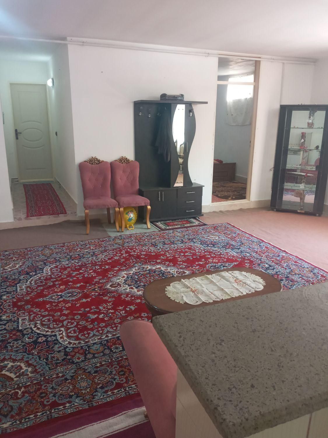 سوئیت ۱۲۰ متری ۱ خوابه طبقه ۱|اجارهٔ کوتاهمدت آپارتمان و سوئیت|زنجان, |دیوار