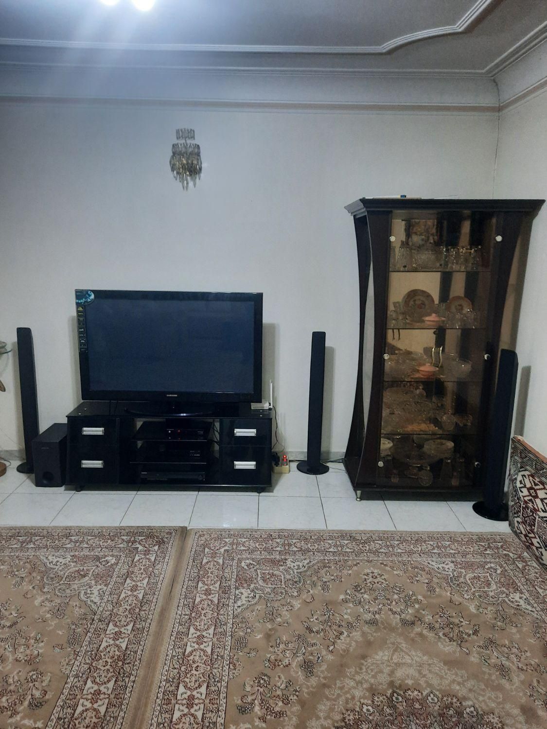 اجاره آپارتمان ۱۰۰ متری ۲ خوابه طبقه ۲ در منظریه|اجارهٔ آپارتمان|رشت, منظریه|دیوار