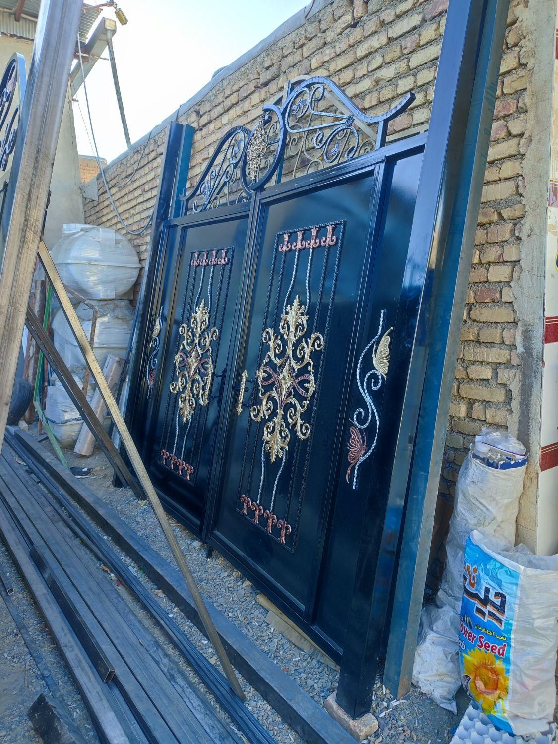 درب،دروازه،پنجره،upvc|مصالح و تجهیزات ساختمان|سنقر, |دیوار
