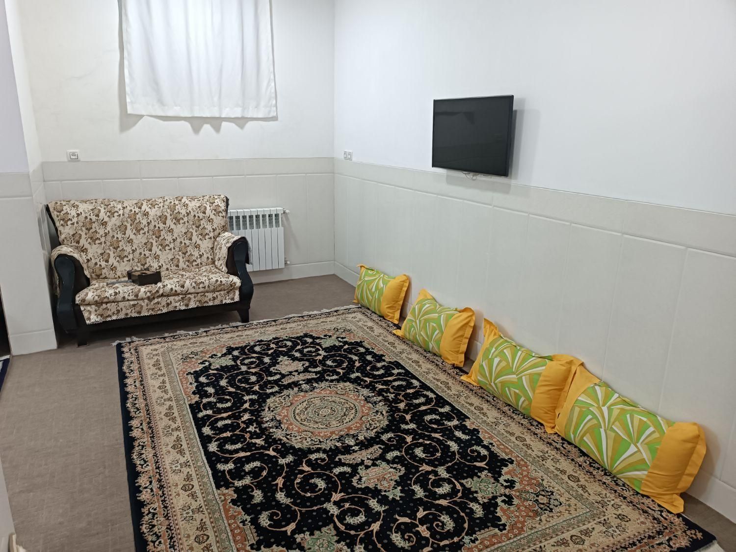 اجاره کوتاه‌ مدت|اجارهٔ کوتاه‌مدت آپارتمان و سوئیت|مهریز, |دیوار