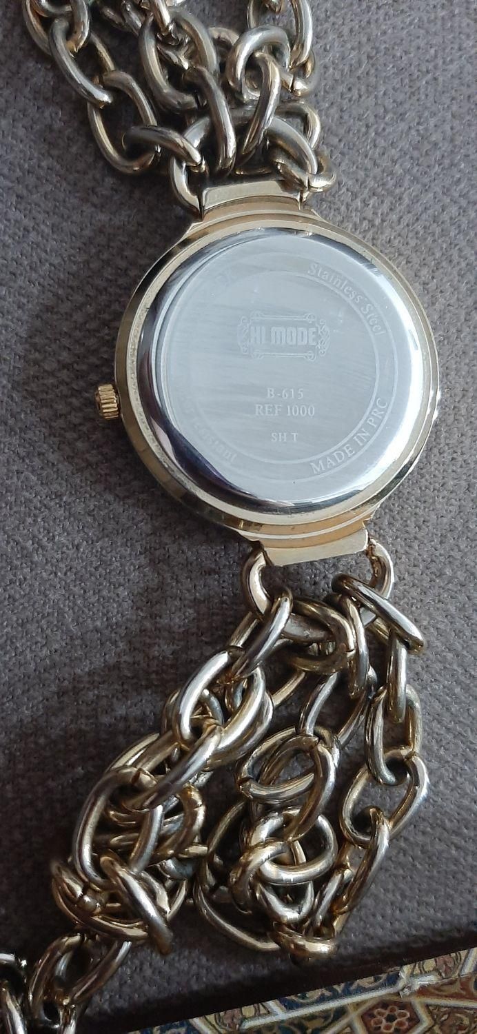 ساعت مچی|ساعت|بروجرد, |دیوار