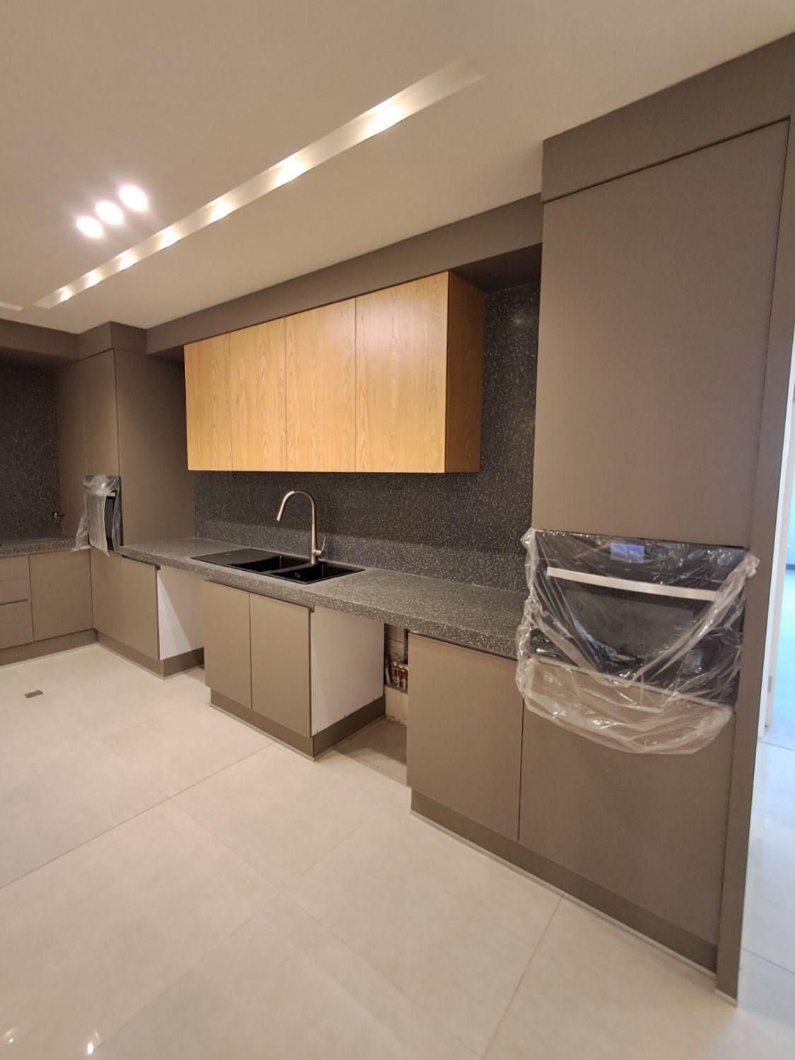 اجاره 360 متر طبقه چهارم ۴ خواب ۳پارکینگ مشتاق دوم|اجارهٔ آپارتمان|اصفهان, پارک سلمان فارسی|دیوار