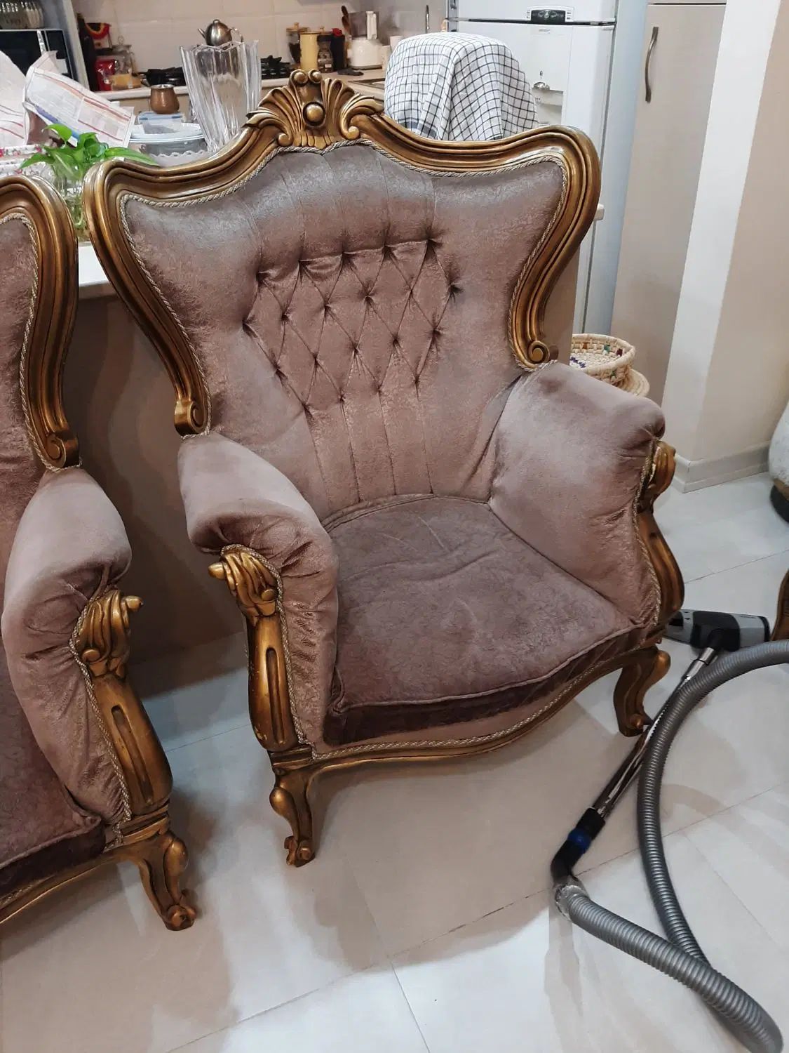 مبل طرح استیل ۹ نفره با میز و عسلی|مبلمان خانگی و میز عسلی|کرج, گلستان|دیوار