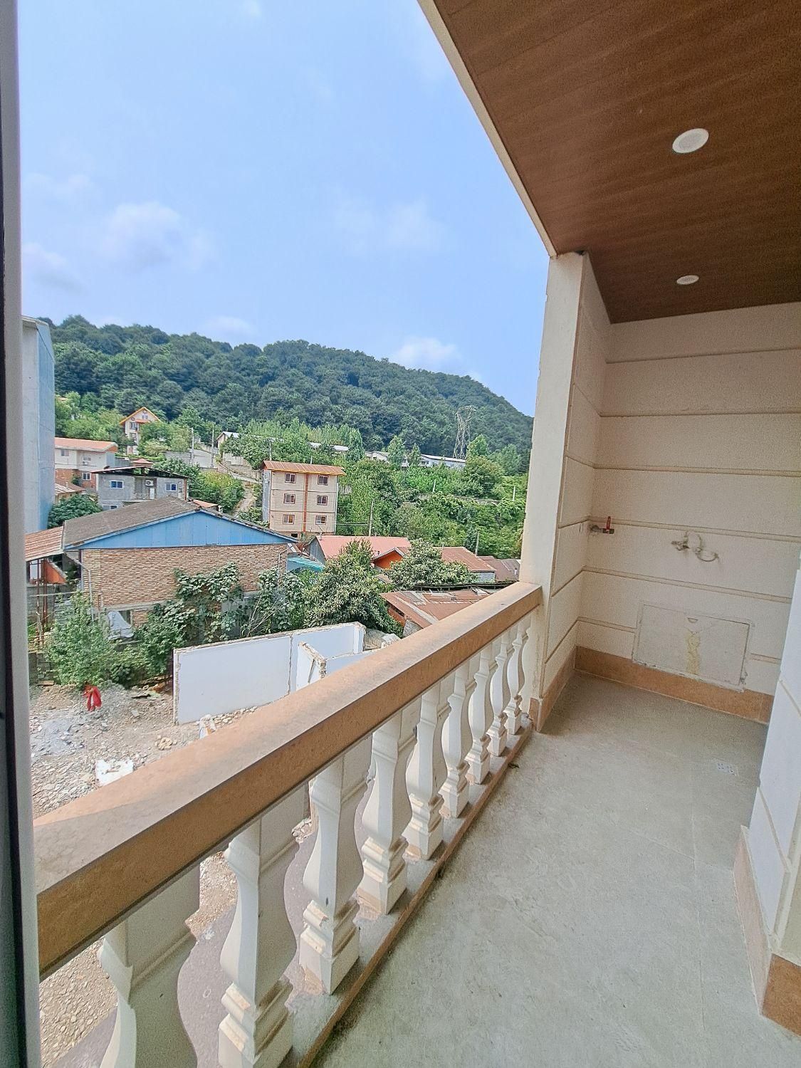 واحد 200 متری،با ویوی خیره کننده از شیرگاه|فروش آپارتمان|آلاشت, |دیوار