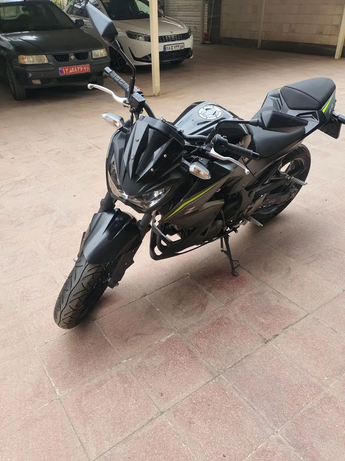 کاوازاکی z300 . z250 معاوضه با ماشین|موتورسیکلت|تهران, فلسطین (میدان انقلاب)|دیوار