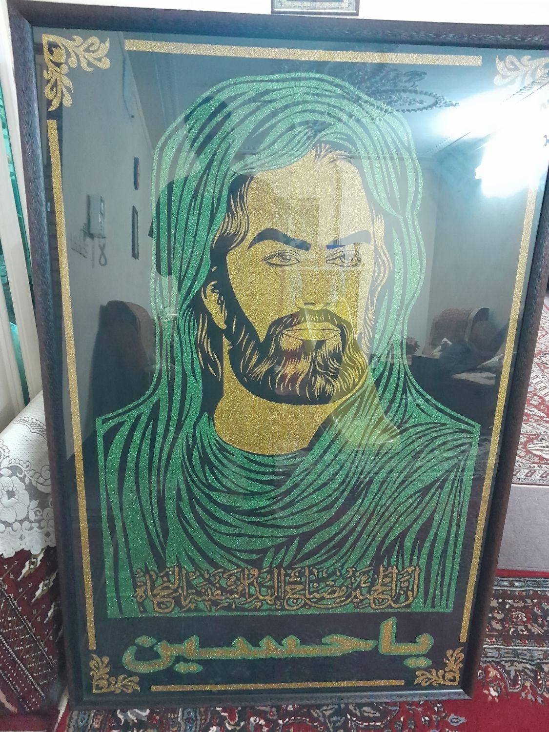قاب عکس تمثال امام حسین ع|فعالیت داوطلبانه|شیراز, کوی طلاب|دیوار
