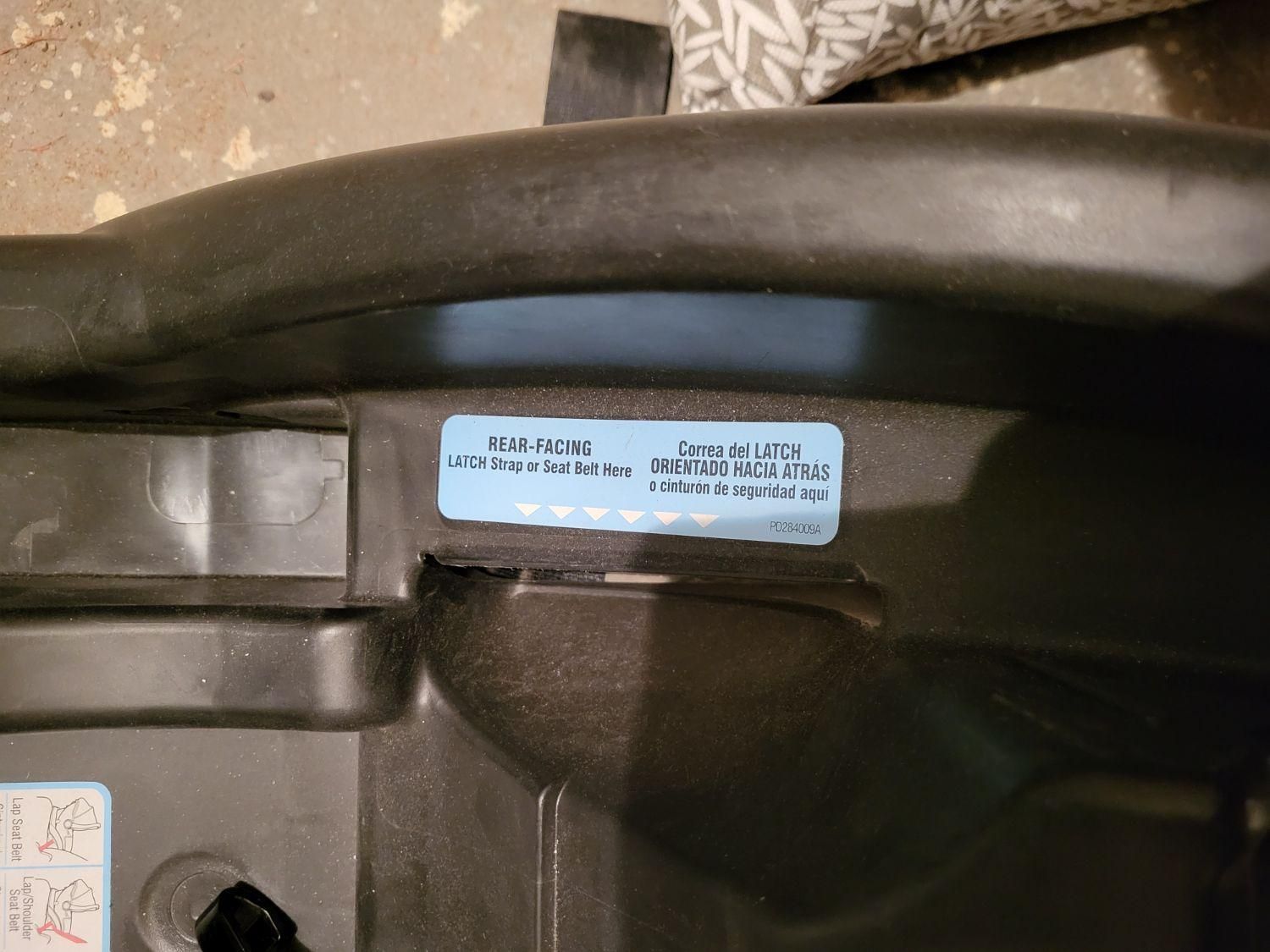 کریر به همراه بیس گراکو|کالسکه و لوازم جانبی|تهران, کوی بیمه|دیوار